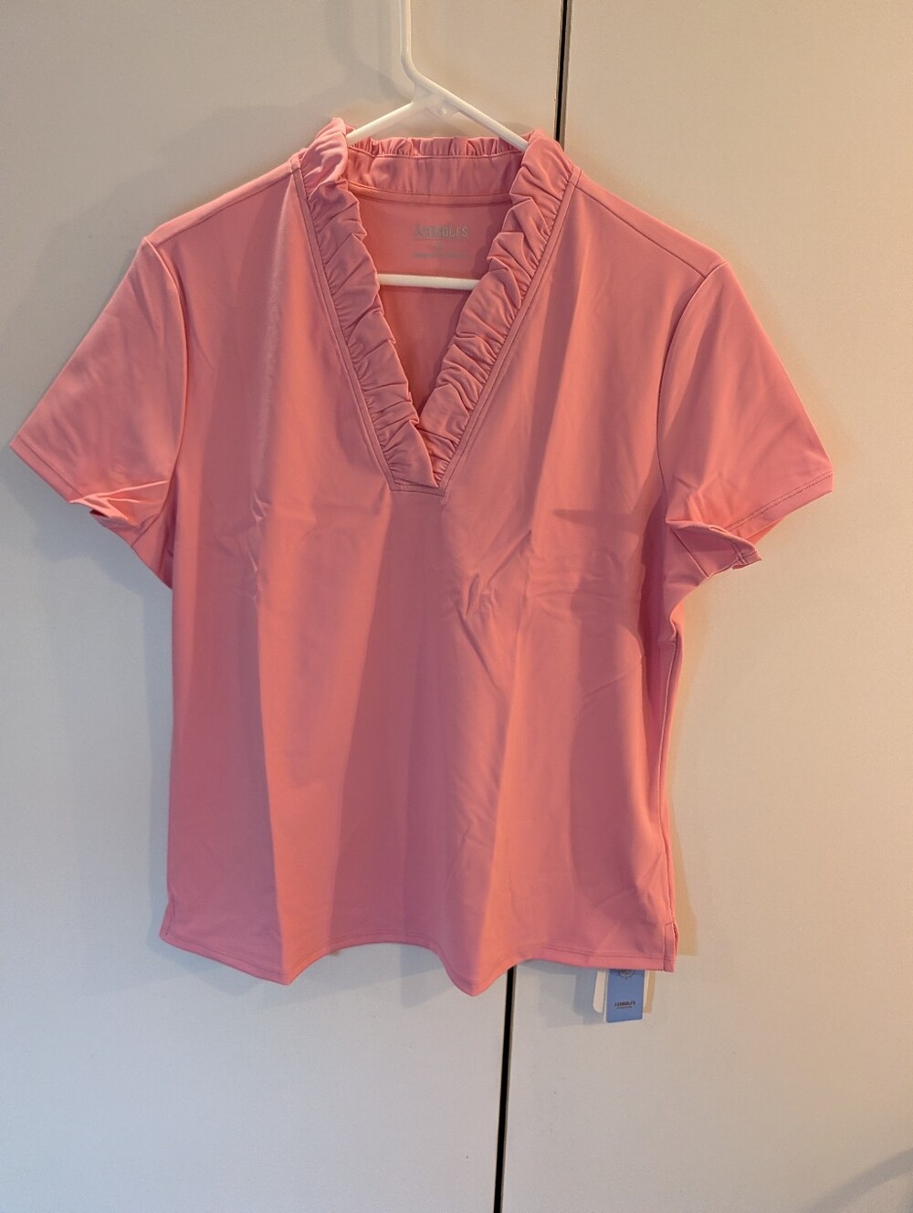 Acegolfs Woman's XL Ruffled V-Neck Short Sleeve Top - Pink NWT